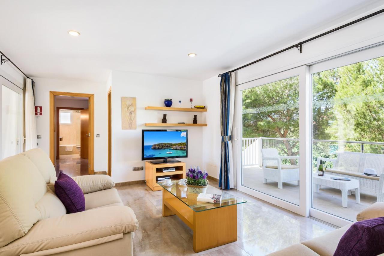 Villa Martina Cala en Forcat Exterior photo